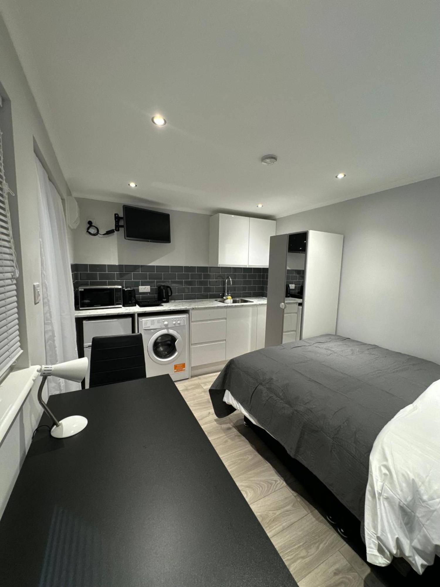 Cozy Cabin Londres Exterior foto