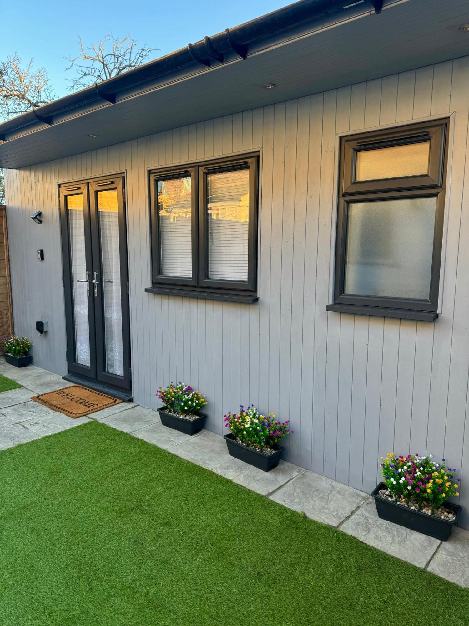 Cozy Cabin Londres Exterior foto
